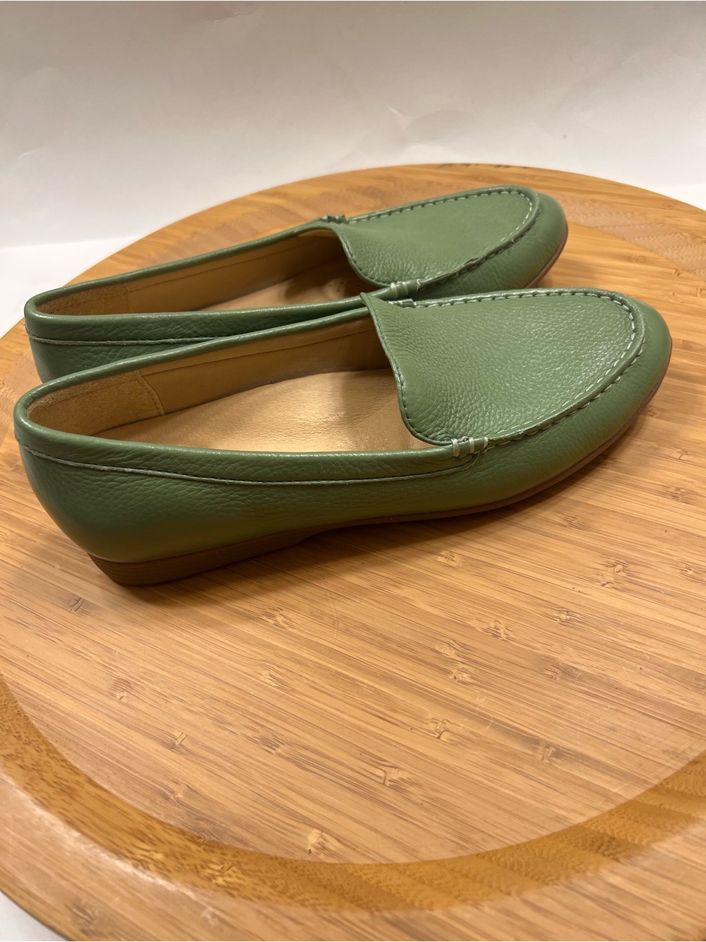 Dansko Lorri Leather NEW Woman’s Slip On GreenLoafers Size 38 US Sz 7.5 -8 - Picture 3 of 8